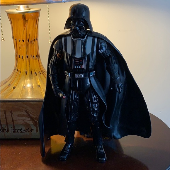 Disney Star Wars Talking DARTH VADER Figure 14-15”